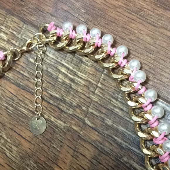 NIB Plunder Pink/White yard choker w/bracelet set - Picture 2 of 4